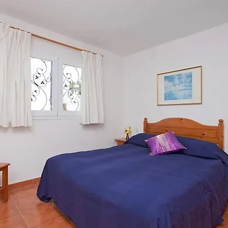 Lovely Mojones Casa Jasmine Heated Pool Short Walk To