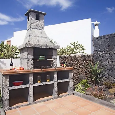Lovely Mojones Casa Jasmine Heated Pool Short Walk To